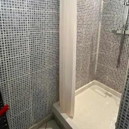 Appartement Pavillon A 500m De La Plage Avec Terrasse